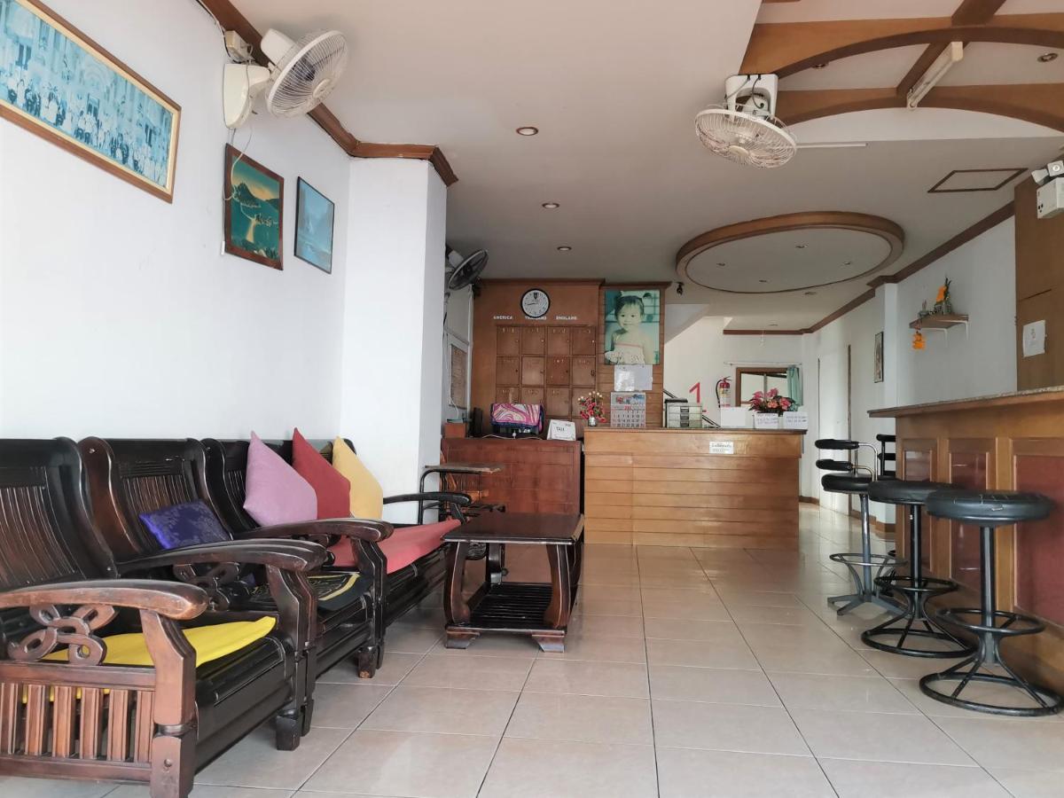 Praew Mansion Hotel Kamala Beach Exterior photo